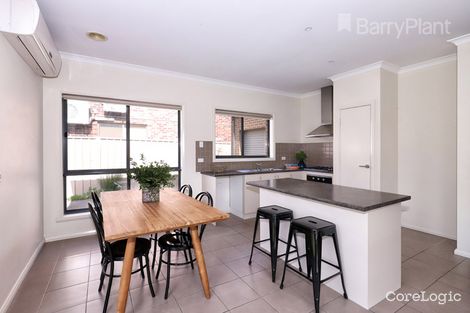 Property photo of 18 Balyang Way Craigieburn VIC 3064