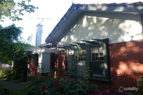 Property photo of 13 Irymple Avenue St Kilda VIC 3182