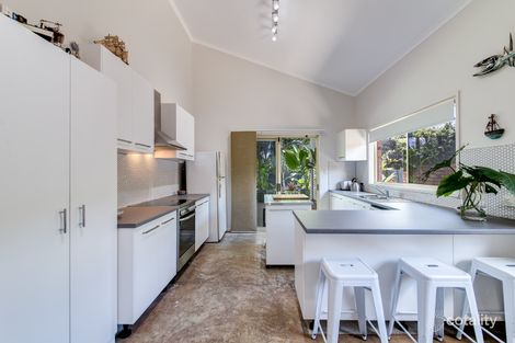 Property photo of 27 Centenary Crescent Maroochydore QLD 4558