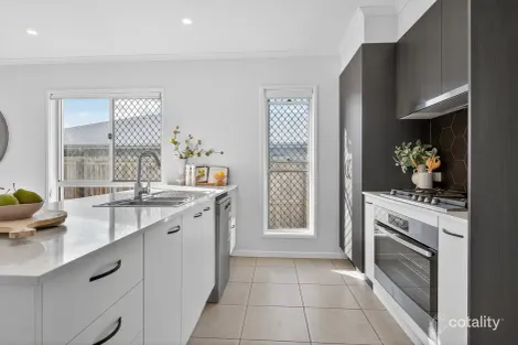Property photo of 16 Sandpiper Street Nudgee QLD 4014