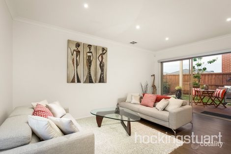 Property photo of 30 Solo Street Point Cook VIC 3030