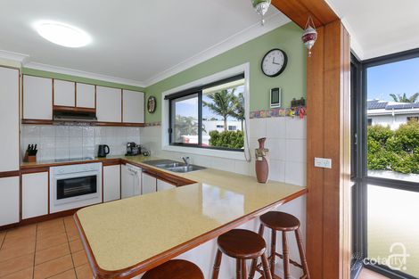 Property photo of 8 Koorin Drive Warana QLD 4575