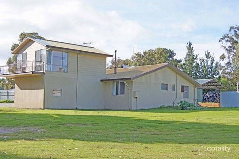 Property photo of 9 Bottlebrush Road Gledhow WA 6330