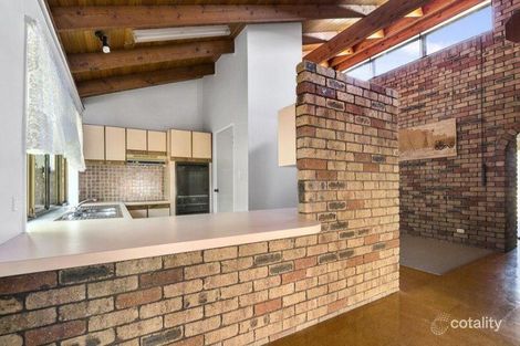 Property photo of 5 Gorston Close Yamanto QLD 4305