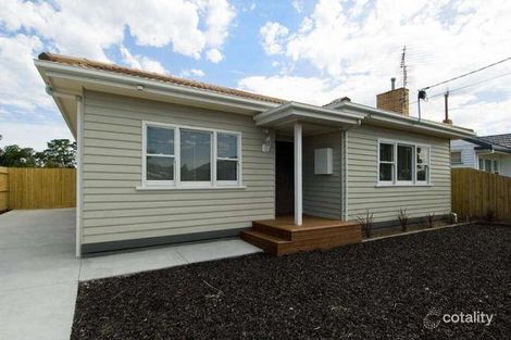 4 Lancaster Ave, Newcomb, VIC 3219