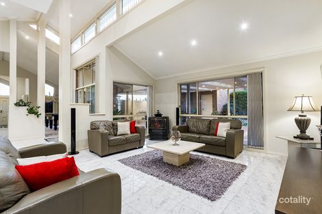 Property photo of 18 Sandover Way Taylors Lakes VIC 3038