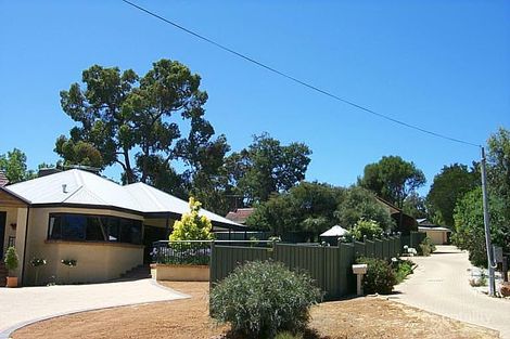 Property photo of 36B Traylen Road Kalamunda WA 6076