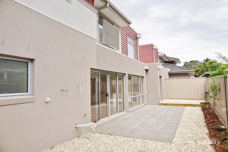 Property photo of 1/215 Waiora Road Heidelberg Heights VIC 3081