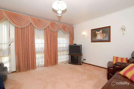 Property photo of 40 Snowdon Drive Cheltenham VIC 3192
