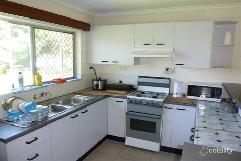 Property photo of 16 Chataway Street Mooroobool QLD 4870