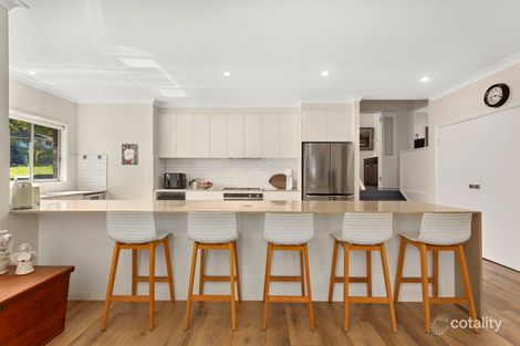 Property photo of 27 Woodside Drive Eleebana NSW 2282