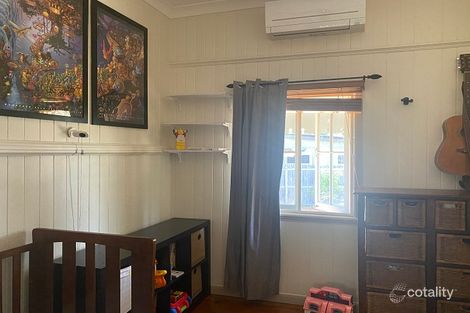 Property photo of 4 Moreton Terrace Beachmere QLD 4510