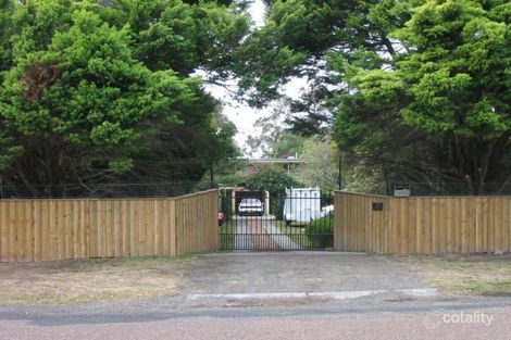 151 Lakedge Ave, Berkeley Vale, NSW 2261