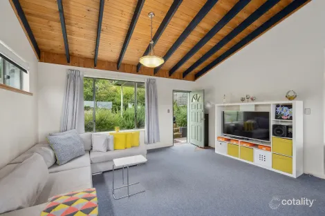 Property photo of 10 Coomassie Street Katoomba NSW 2780