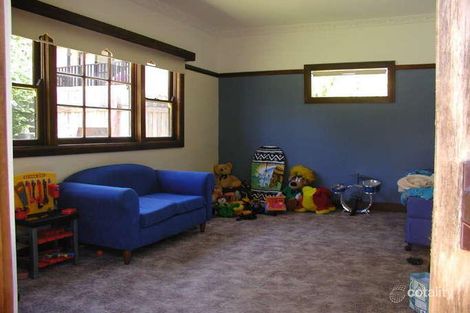 Property photo of 10 Jutland Avenue Wollongong NSW 2500