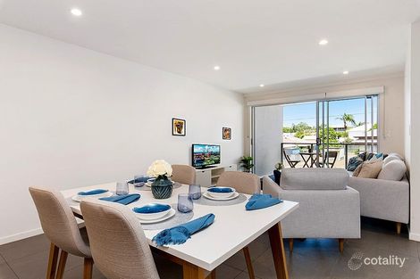 Property photo of 1/15 Besham Parade Wynnum QLD 4178