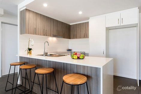 Property photo of 1/15 Besham Parade Wynnum QLD 4178