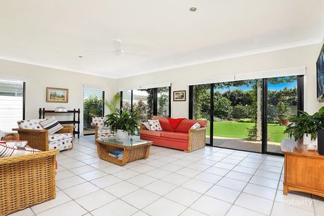 Property photo of 6 Santorini Court Parrearra QLD 4575