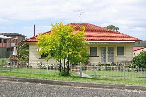 8 Casey St, Gateshead, NSW 2290
