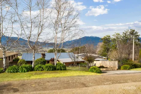 Property photo of 5 Kiewa Valley Highway Tawonga South VIC 3698