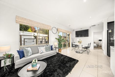 Property photo of 2/32 Railway Parade South Chadstone VIC 3148