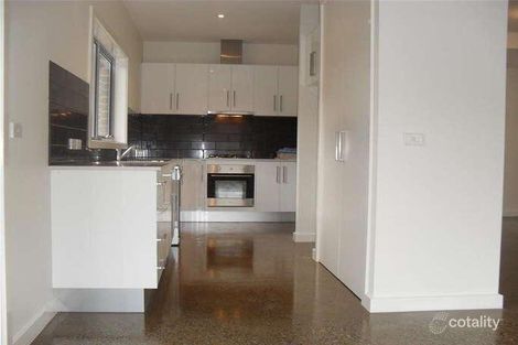 12 Evans Cres, Reservoir, VIC 3073