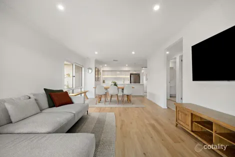 Property photo of 5 Sherrard Crescent Macnamara ACT 2615