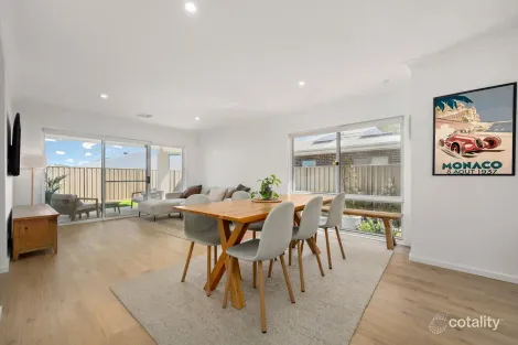 Property photo of 5 Sherrard Crescent Macnamara ACT 2615