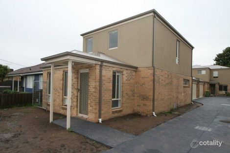 Property photo of 1/16 Thomas Street Pakenham VIC 3810