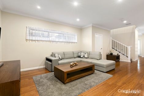 Property photo of 1/11 Cherrytree Rise Knoxfield VIC 3180