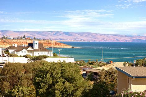 24 Witton Rd, Port Noarlunga, SA 5167