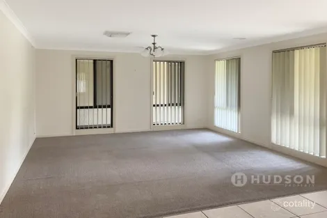 Property photo of 16 Oatlands Fairway West Wodonga VIC 3690