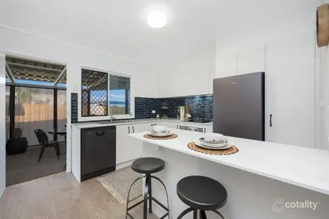 Property photo of 9 Maryvale Street West End QLD 4810