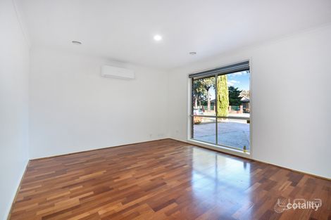 Property photo of 247 Shaws Road Werribee VIC 3030