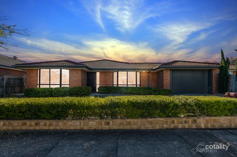 Property photo of 5 Jolimont Place Narre Warren VIC 3805