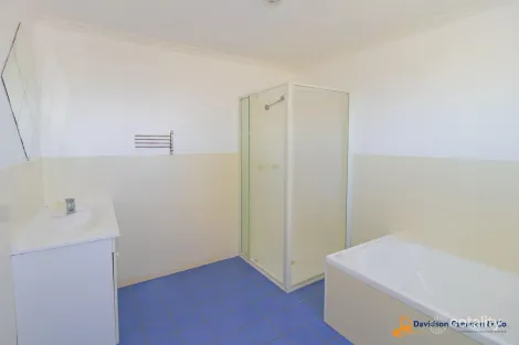 Property photo of 30 Huxley Street Narrabri NSW 2390