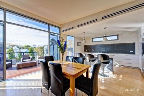 Property photo of 3 Cremorne Avenue Cremorne TAS 7024