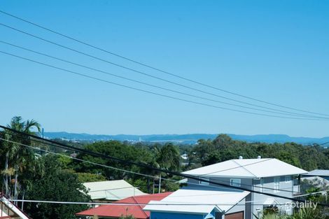 Property photo of 25 Haylock Street Wynnum QLD 4178