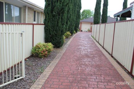 Property photo of 65 Parliament Road Macquarie Fields NSW 2564