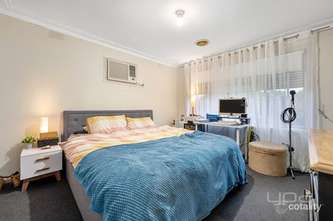 Property photo of 30 Toolern Street Melton South VIC 3338