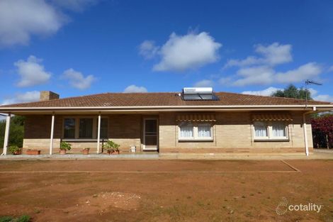 27 Grove St, Peterborough, SA 5422