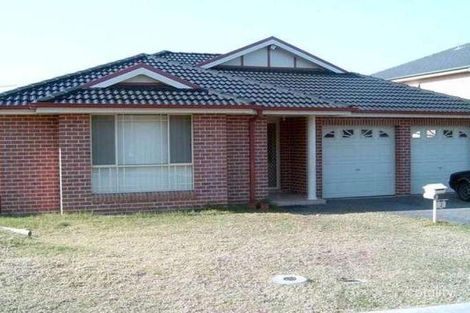 Property photo of 2 Ridgeway Close West Hoxton NSW 2171