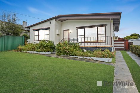 24 Ti-Tree Dr, Doveton, VIC 3177