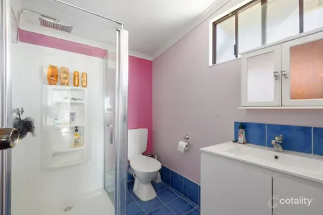 Property photo of 20 Harrison Road Mount Richon WA 6112