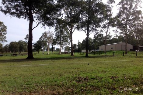 176 Lake Rd, Elrington, NSW 2325