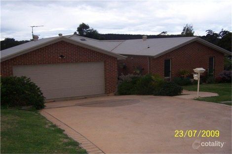 Property photo of 10 Karoola Crescent Surfside NSW 2536