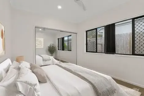 Property photo of 85 Dysart Drive Holmview QLD 4207