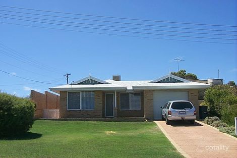 Property photo of 1/1 Murray Crescent Halls Head WA 6210
