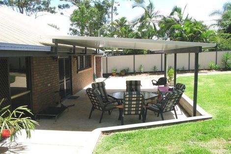 8 Forestville Rd, Petrie, QLD 4502