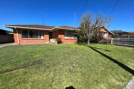 Property photo of 16 Dunbar Grove Churchill VIC 3842